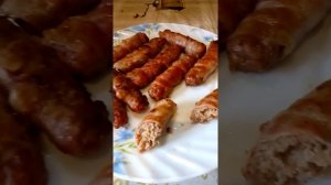 Мясние рулетики（фарш в беконе）
