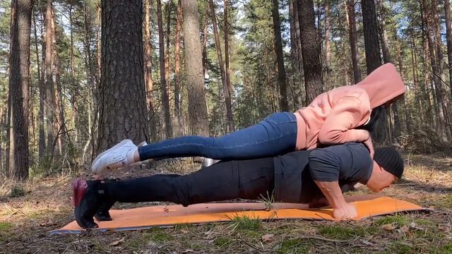 Отжимание с нагрузкой ? смотреть онлайн