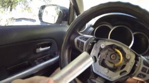 Как снять руль Suzuki Grand Vitara