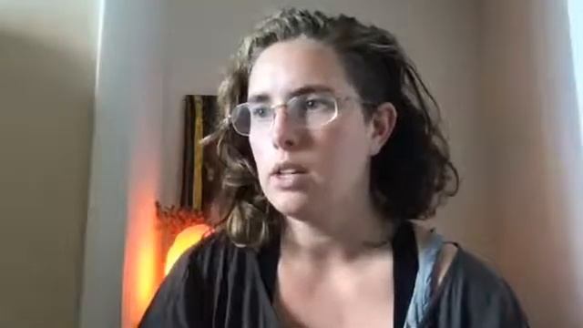 September's Q and A смотреть онлайн