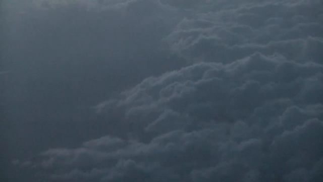 Съёмка с борта самолёта (возвращаемся из Турции) смотреть онлайн