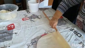 вкусная выпечка,катмер турецкая слоеная лепёшка , растяженое тесто,готовлю с турчанкой,простой реце