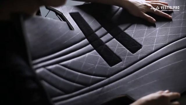 Производство автоковриков из экокожи VESTIS смотреть онлайн