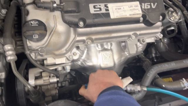 Шевроле кобальт 1.5 май ауыстыру процессі смотреть онлайн