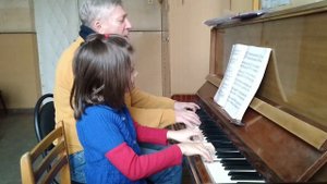 Марианна Лемешкина, 7 лет. На уроке джаза. М.Шмитц. Ансамбль №20.