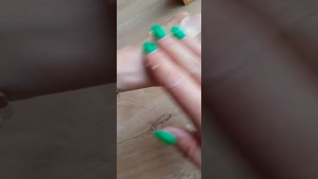 Обзор трехцветная база под макияж смотреть онлайн