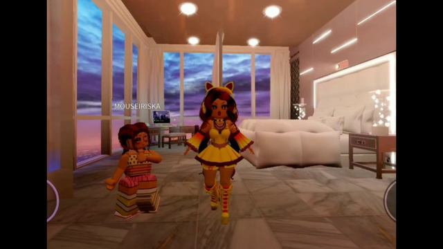 "Челлендж 2 смайла" Я И МОЯ ПОДРУГА. Надо 2 часть?.. смотреть онлайн