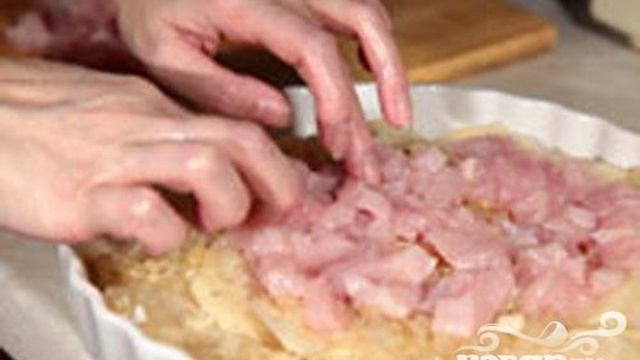 Запеканка картофельная с мясом и моцареллой