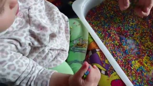 Игры с крашеным рисом смотреть онлайн