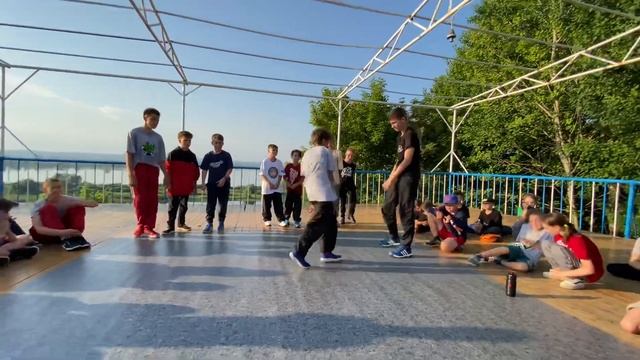 Seven to smoke. Хип-хоп лагерь «Танцуй в бит» смотреть онлайн