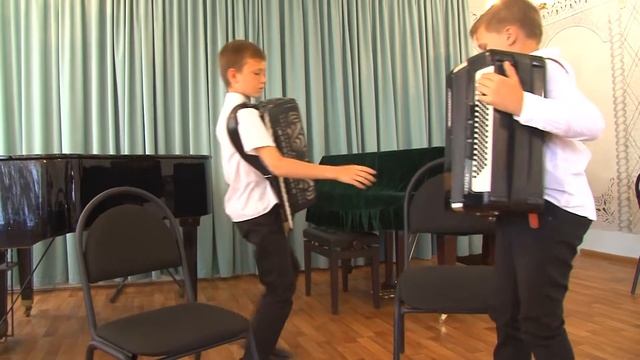 Мой лучший ученик учащиеся МБУДО ДШИ г. Апшеронска, Яковенко Филипп, Чекмарёв Артём. смотреть онлайн