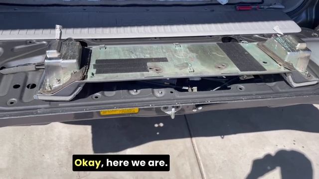 LX470 Tailgate Cover Fix LC100 Land Cruiser Lexus смотреть онлайн