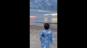 Максим Галкин опубликовал видео из Юрмалы с детьми