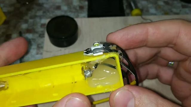 Самодельный фонарик какой резистор выбрать