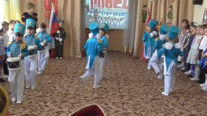 Танец маленьких барабанщиц