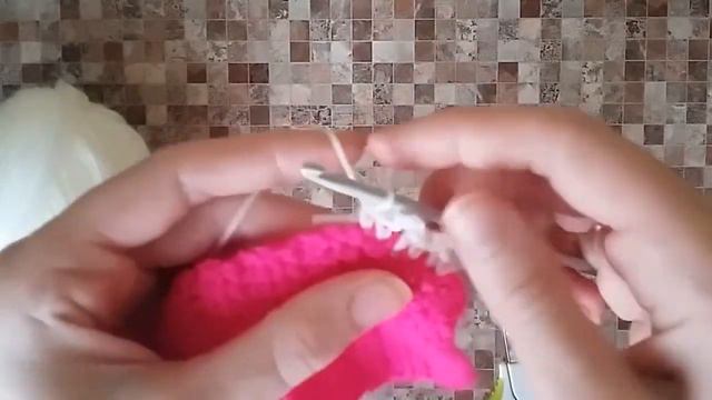 Шапка с ушками. Часть - 7. Вяжем бант. смотреть онлайн