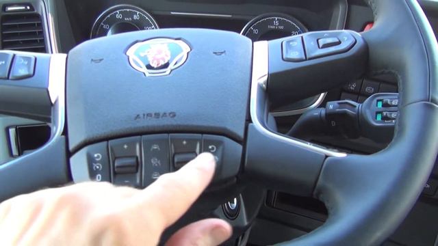 Scania R 410 A4x2LA Tractor Truck (2017) Exterior and Interior смотреть онлайн