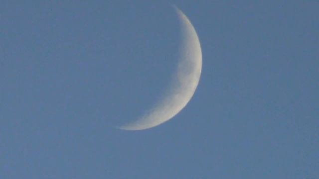 Moon in zoom by Sony Handycam HDR CX250 HD смотреть онлайн