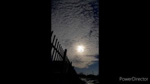 ездила в реацентр//завораживающее небо//приготовила//пустая поликлиника//(1 год назад)