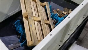 ➤ Измельчение паллет Переработка поддонов Шредеры VECOPLAN