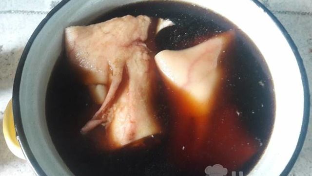 Свиная рулька по-чешски