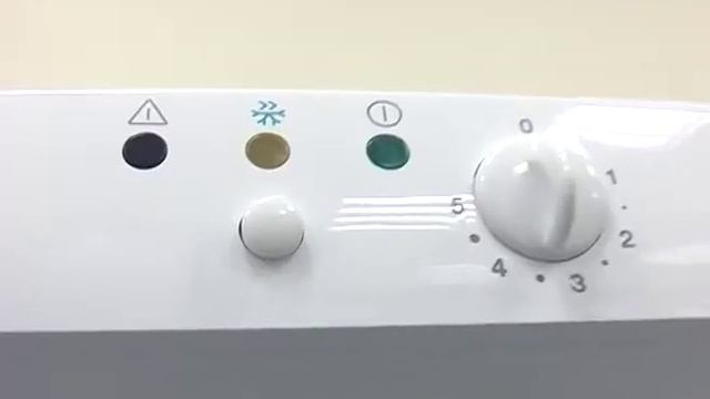 Zanussi ZFU23400WA fagyasztó - Eluxshop.hu смотреть онлайн