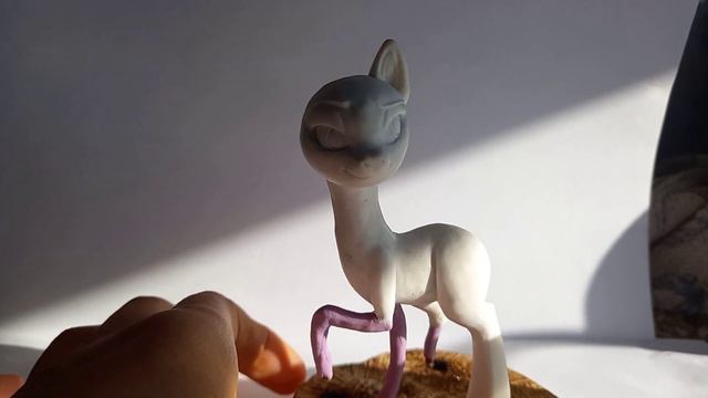 Поняшка в процессе изготовления . Пока не знаю кто это будет 🙃🤨 смотреть онлайн