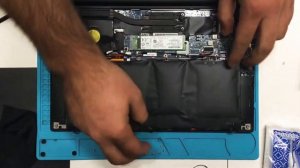 Dell XPS P54g Battery Replacement