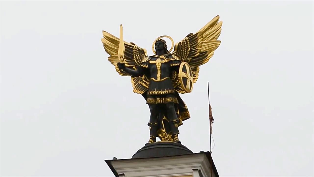 На Украине собирают петицию с требованием снести в Киеве памятник Архангелу Михаилу