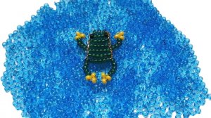 Лягушка из бисера