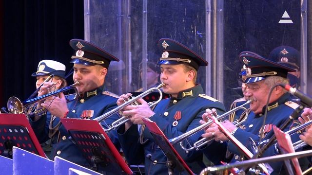 Творческий подарок. Концерт ансамбля Красная звезда
