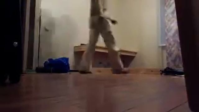 Складная кроватка Деревянный дизайн пространства смотреть онлайн