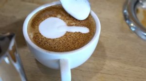 12 different latte art designs