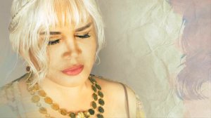Sezen Aksu - Git (Lyrics)