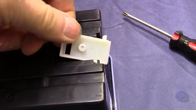 Canon MC 30 Maintenance Cartridge Reset Chip Video смотреть онлайн