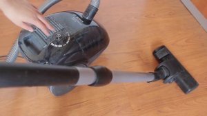 Vacuum cleaner Bosch Bag & bagless 2000 W