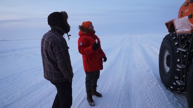 24 часа ЕДЕМ на КРАЙ ЗЕМЛИ НА САМОМ БОЛЬШОМ ВЕЗДЕХОДЕ в МИРЕ (-61°C) Ямал