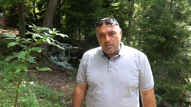 Училка забыла застегнуть блузку. Анекдот смешной! смотреть онлайн