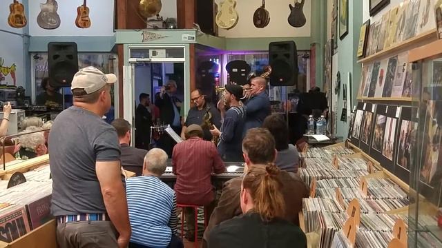 Atlantis Jazz Ensemble live at The Record Centre смотреть онлайн