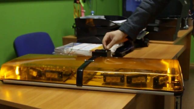 G3312LE Светодиодная 33-дюймовая оранжевая световая балка смотреть онлайн