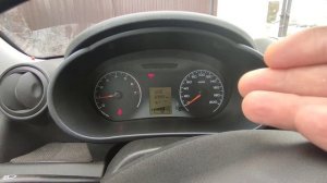 Горит чек давления масла.Причина, устранение.