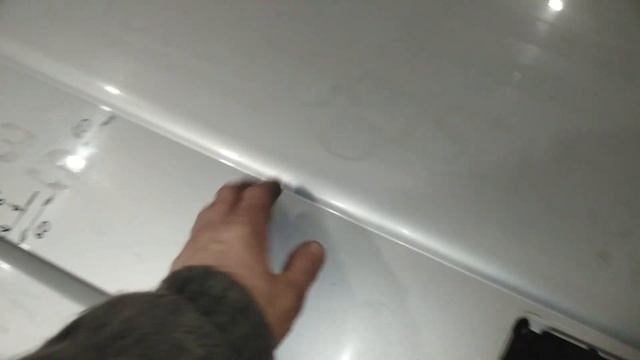 Сороконожка часть 80.Мерседес Актрос 4144к удаление наклеек с дверей. смотреть онлайн