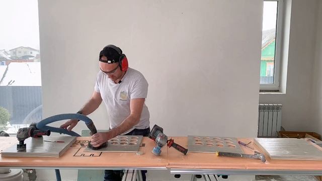 Коронки по керамограниту. Сравнение сухорезов SIGMA и 9plitok&DLT на керамограните 10мм.