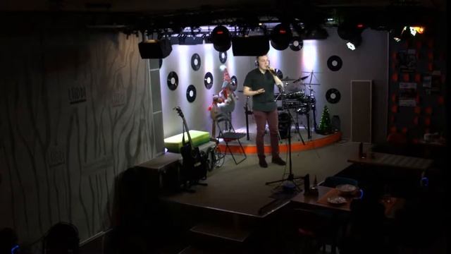 Андрей Алейников — Рябина в стакане смотреть онлайн