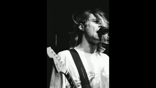 Nirvana - In Bloom (Terminal One Munich Germany March 1 1994) (EQ Remaster) смотреть онлайн