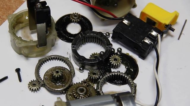 Стоит ли покупать дешёвый шуруповёрт / Обзор на Калибр ДА 18/2+ / какой шуруповерт купить смотреть онлайн