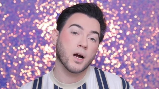 Testing new overhyped makeup... so YOU don't have to! смотреть онлайн