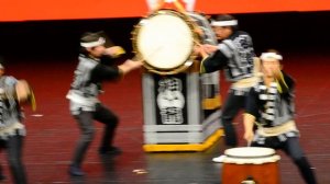 Японские барабаны "тайко"