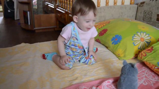Хомяк - повторюшка и Эмилька