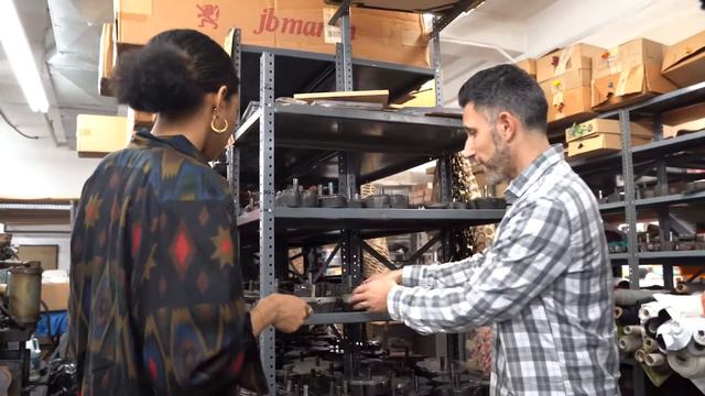 Tour The Oldest Fabric Flower Factory (NYC Garment District) | Sabrina Theresa смотреть онлайн